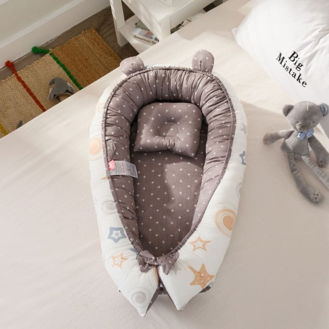 Portable Crib and Baby Nest Bed with Pillow-Life Guidance Discoveries